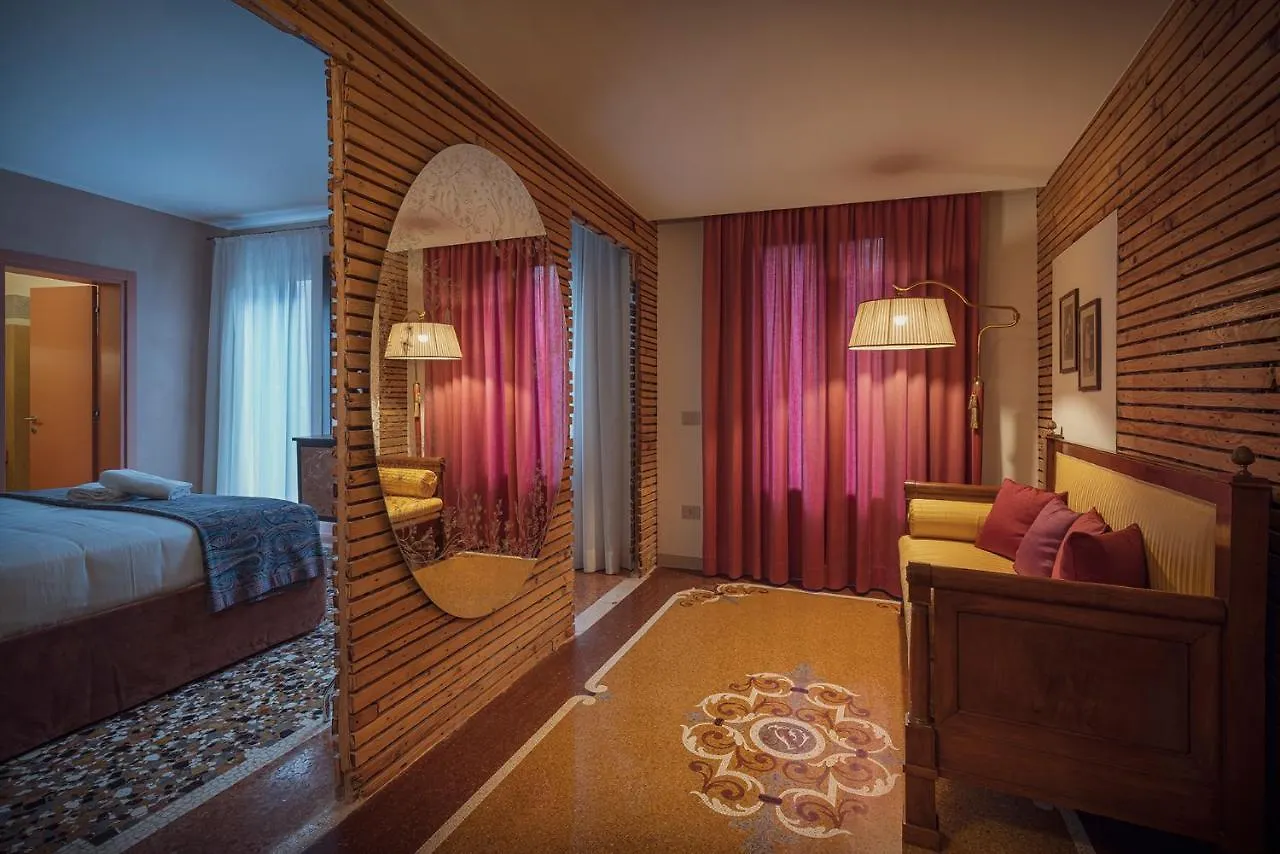 Guest house Cinqueteste Luxury Home Venice