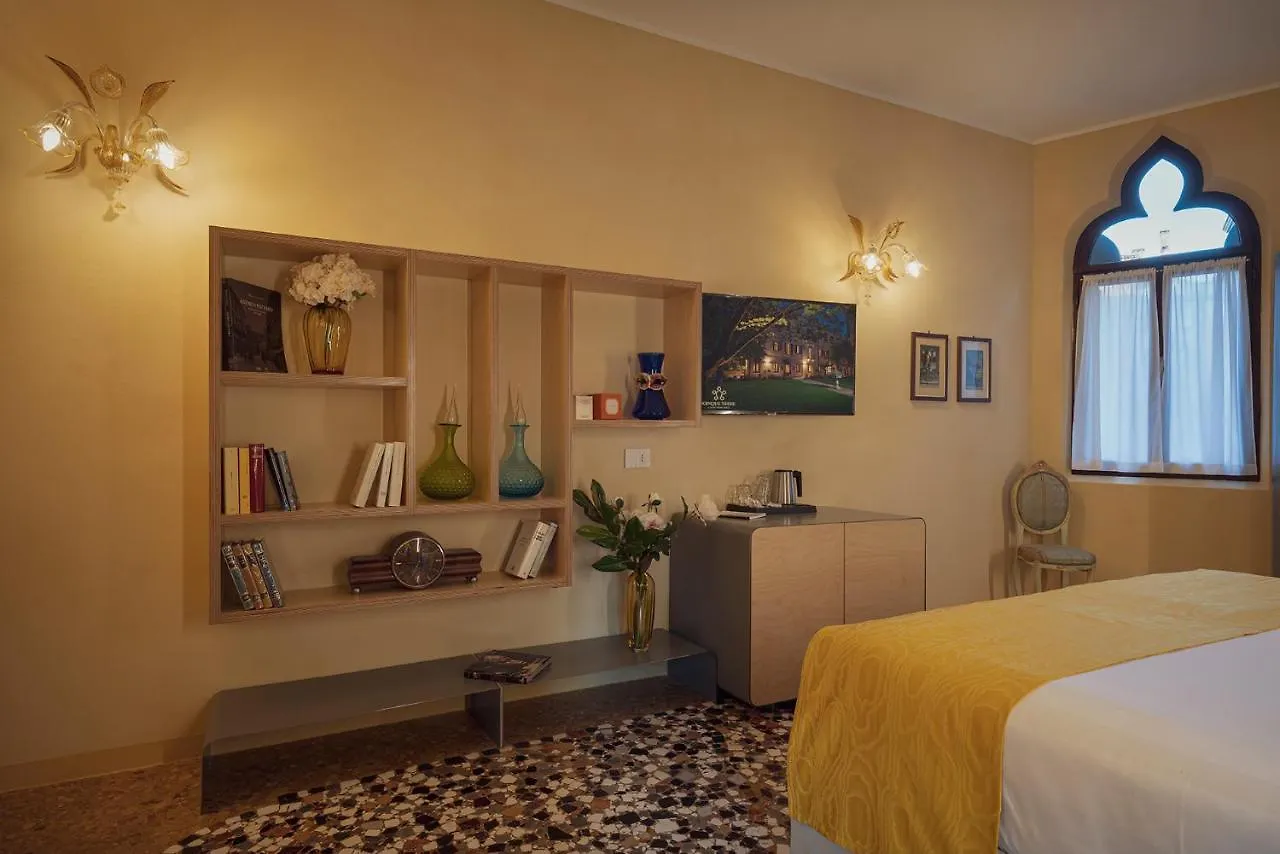 ** Guest house Cinqueteste Luxury Home Venice Italy