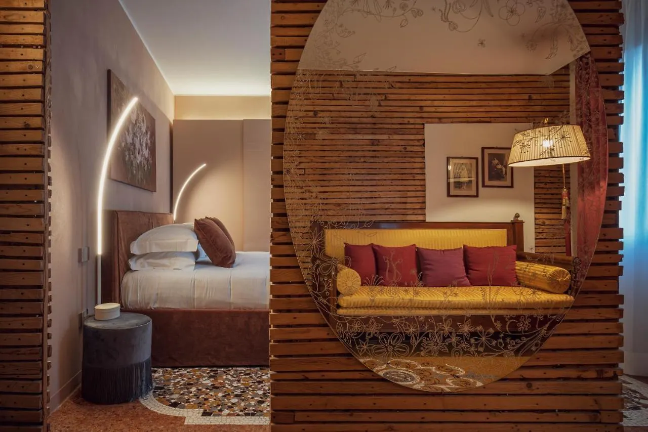 Guest house Cinqueteste Luxury Home Venice
