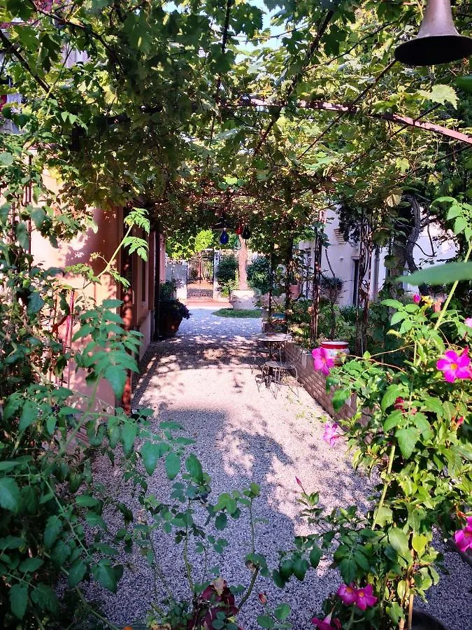 Cinqueteste Luxury Home Venice Guest house