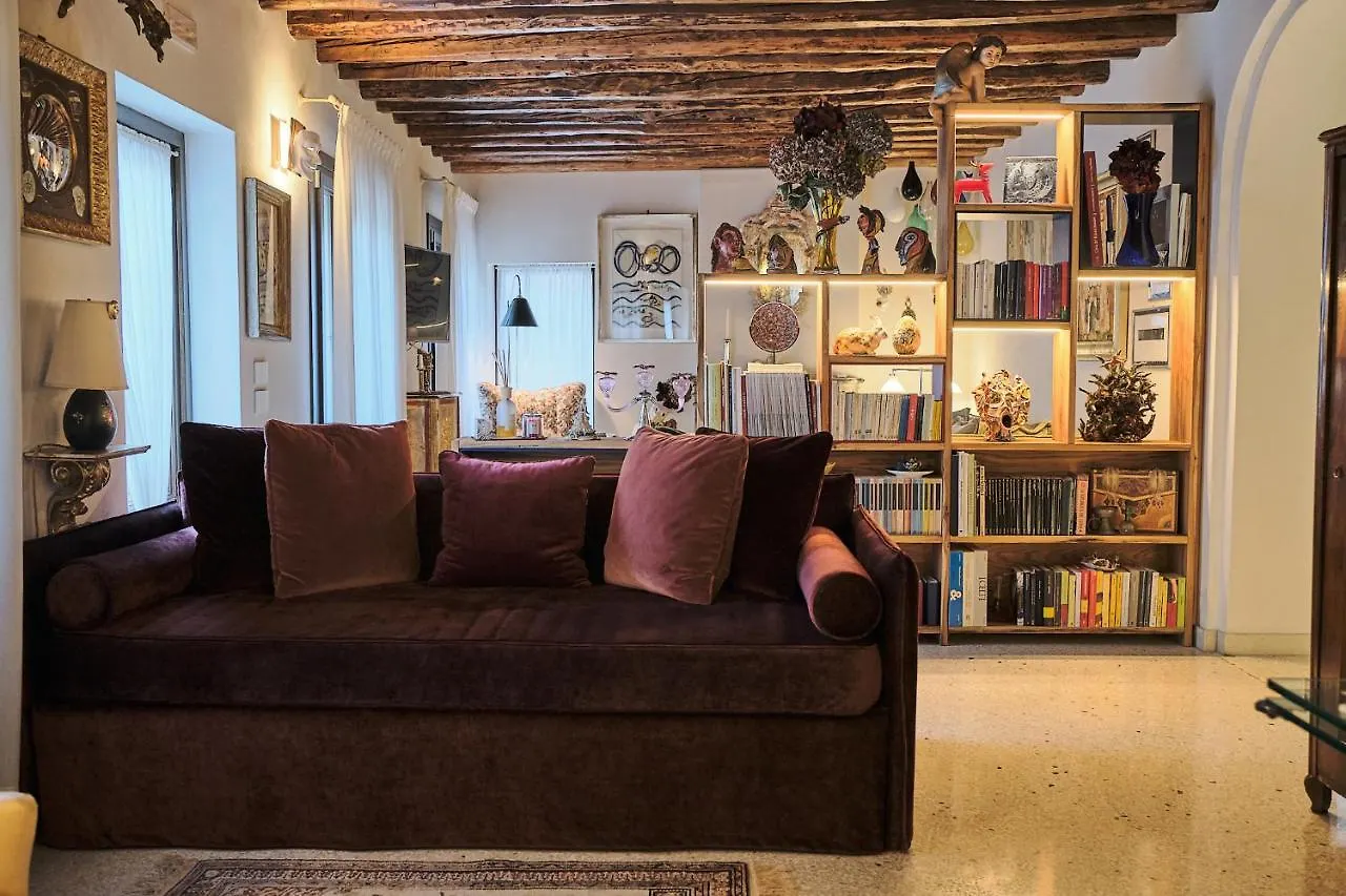 Cinqueteste Luxury Home Venice 2*,