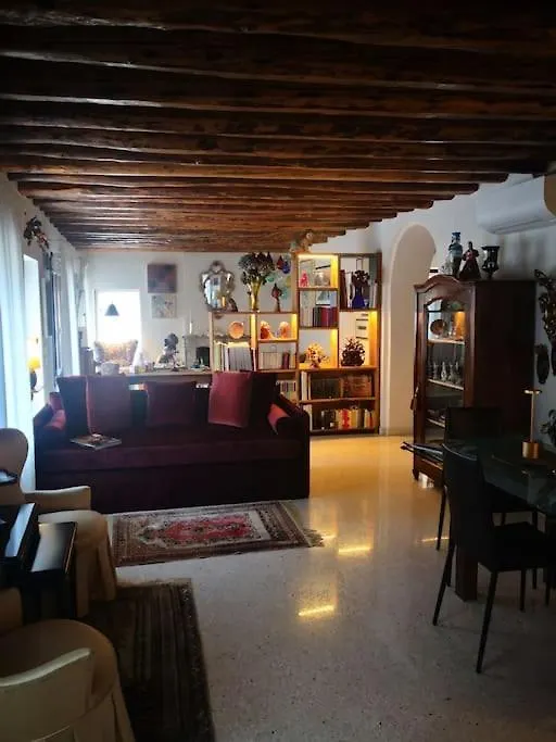 Cinqueteste Luxury Home Venice 2*,