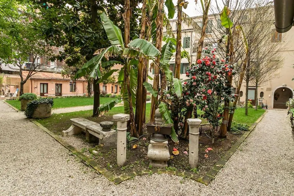 ** Guest house Cinqueteste Luxury Home Venice Italy