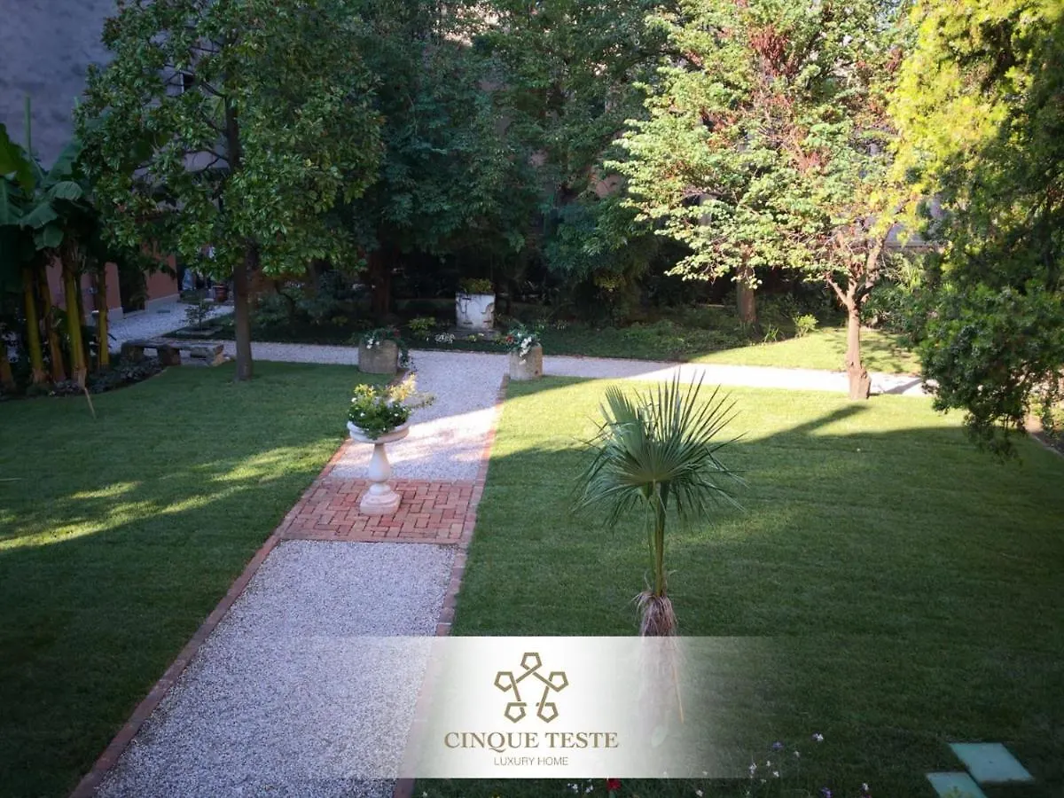 Cinqueteste Luxury Home Venice