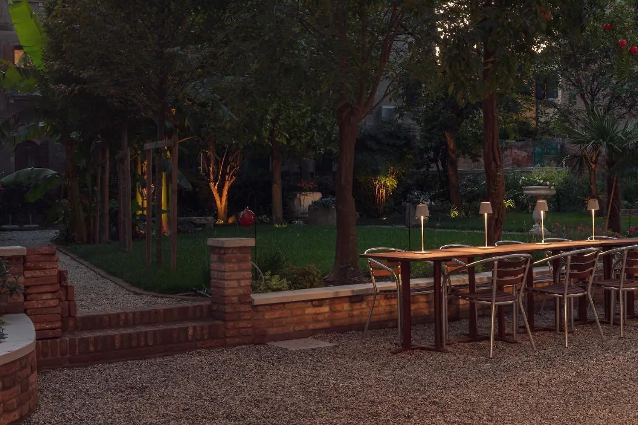 Cinqueteste Luxury Home Venice 2*,